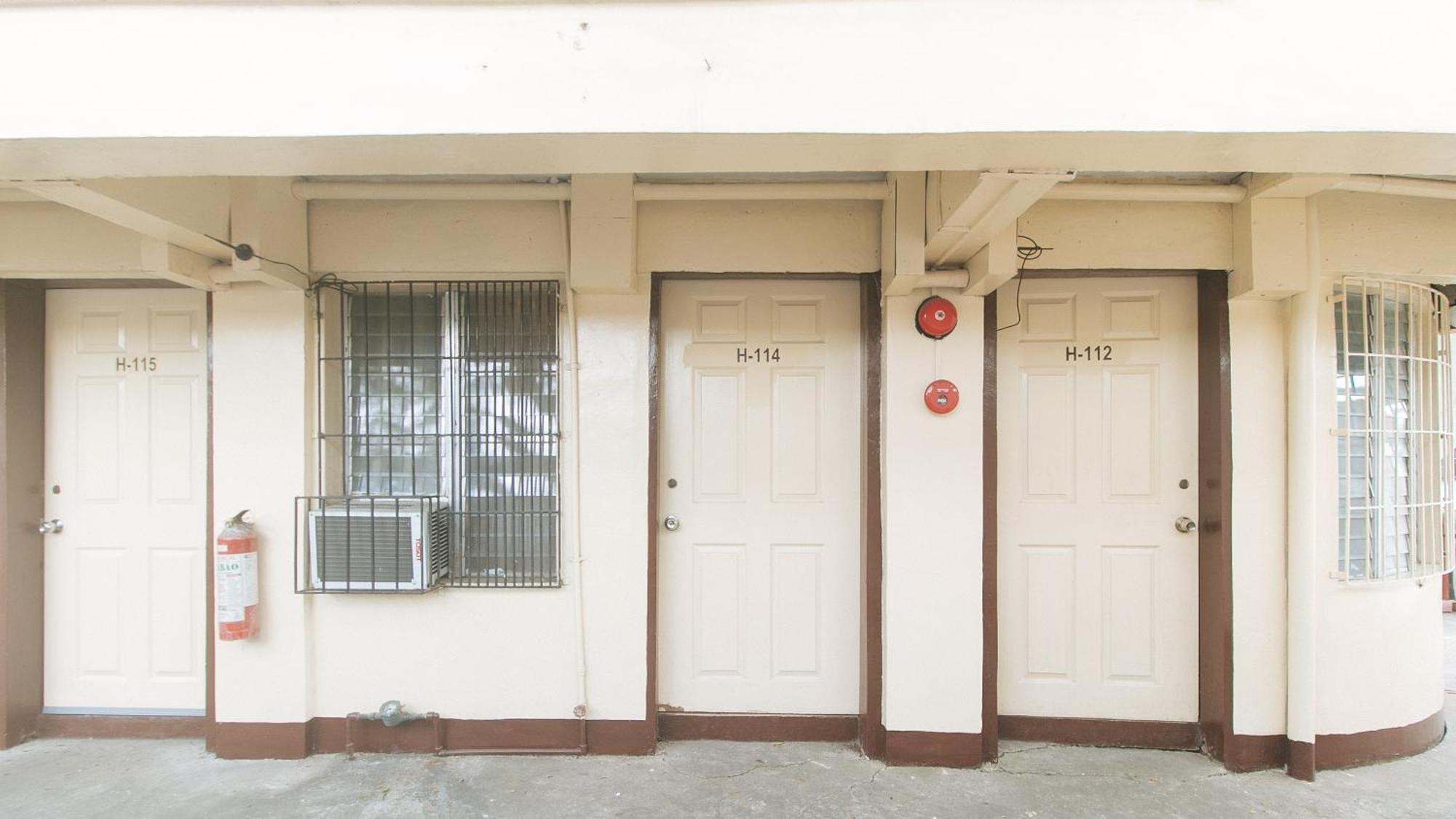 Reddoorz At City Stay Inns Marilao Lias Buitenkant foto