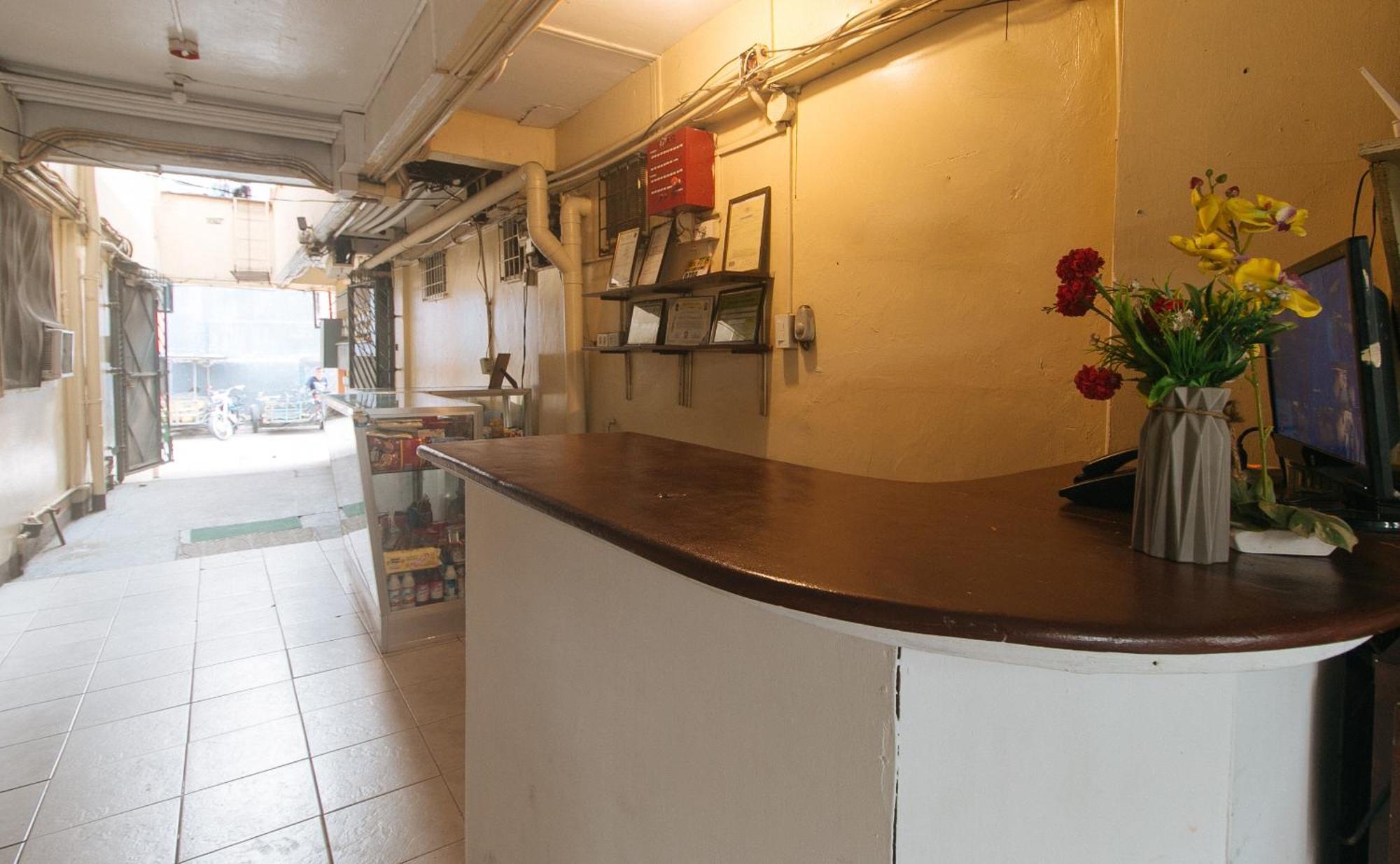 Reddoorz At City Stay Inns Marilao Lias Buitenkant foto