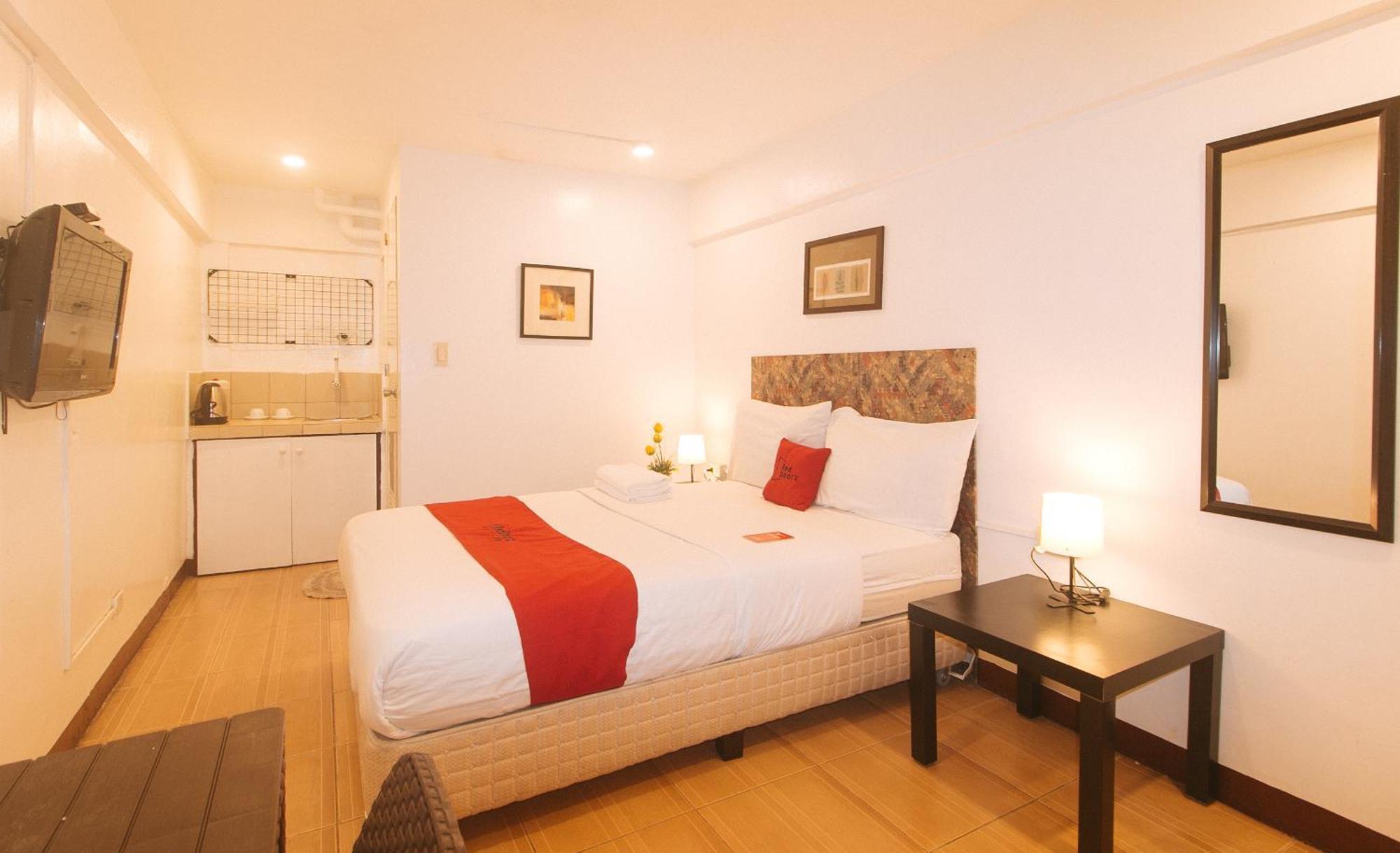 Reddoorz At City Stay Inns Marilao Lias Buitenkant foto