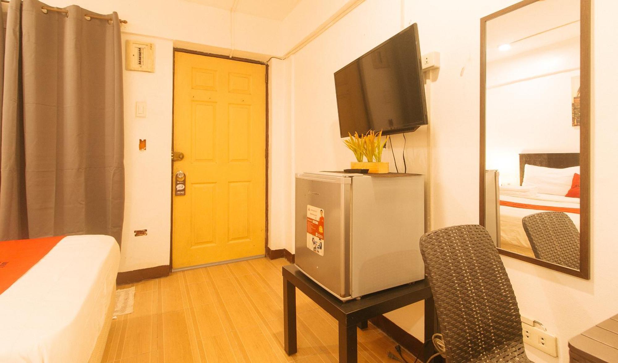 Reddoorz At City Stay Inns Marilao Lias Buitenkant foto